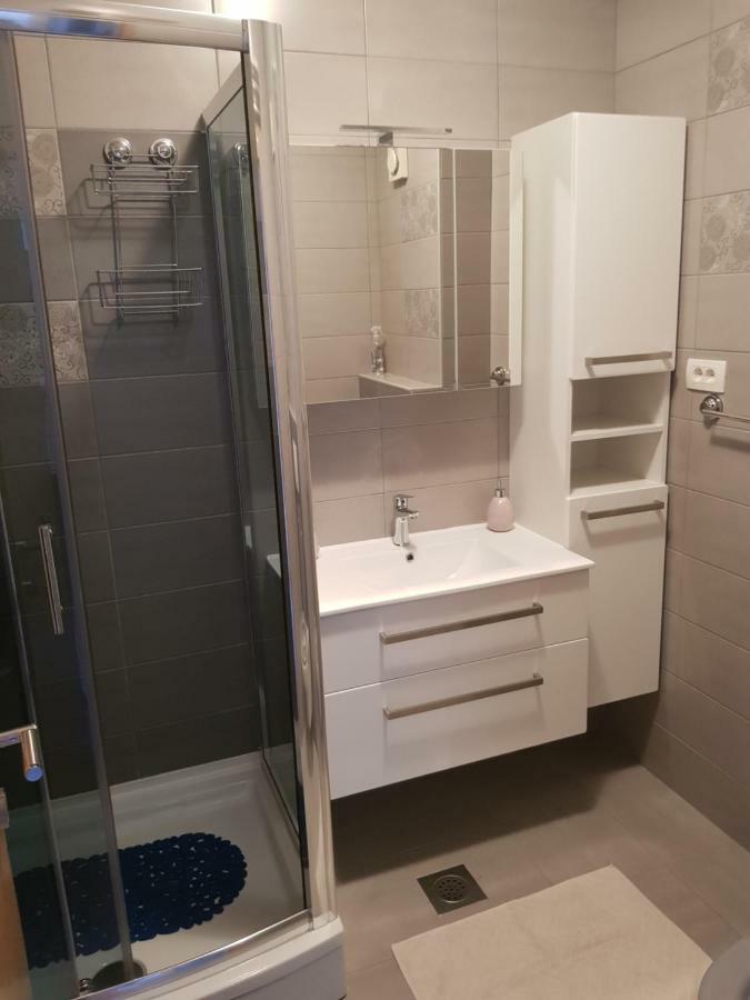 Apartment Doris Кострена Екстериор снимка