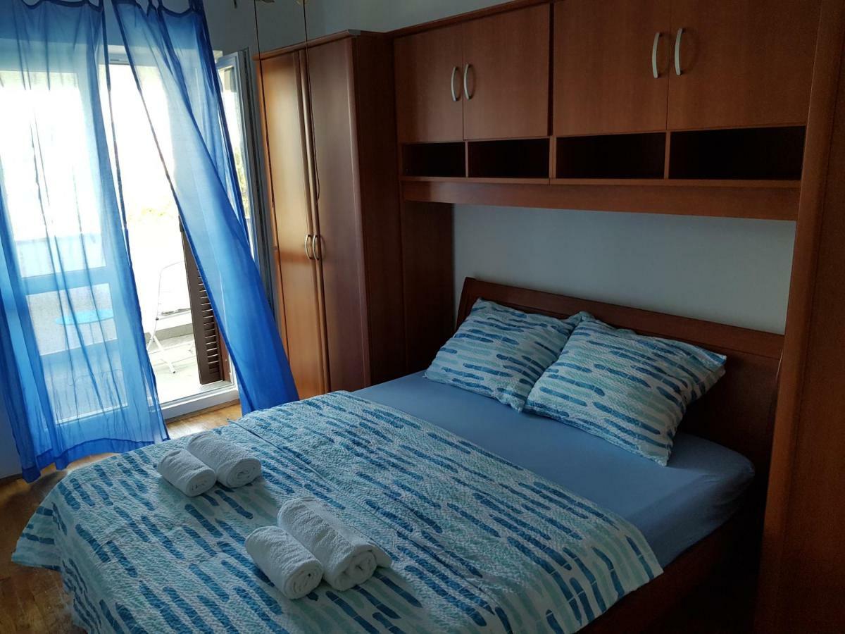 Apartment Doris Кострена Екстериор снимка